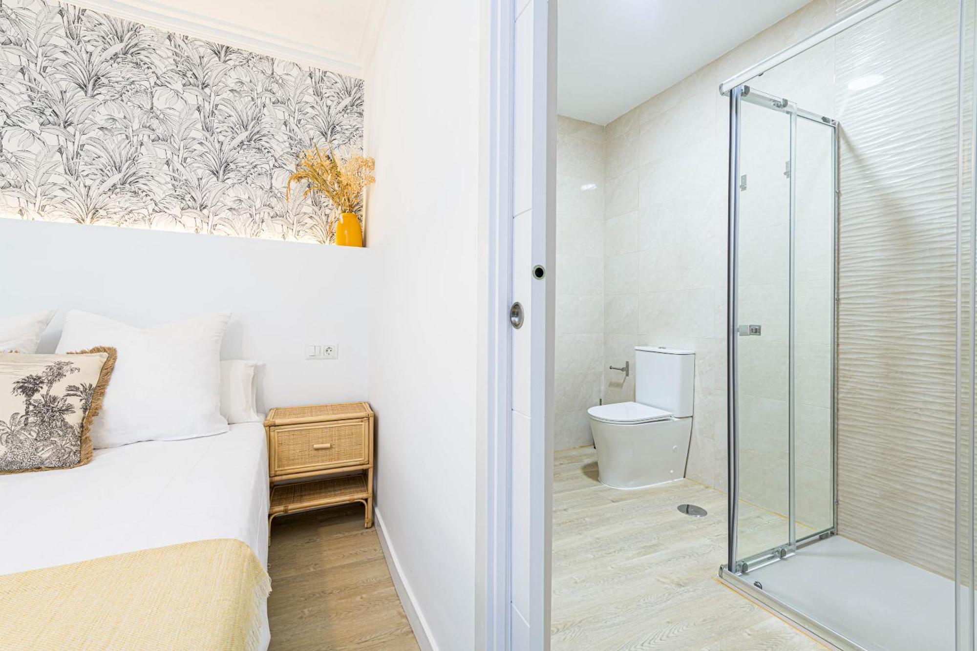 Lovely Diego Vergara City Center Malaga Exterior photo